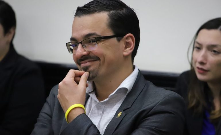Sin sorpresas … José María Villalta Head Balls después de delegados del Frent Amplio
– La nación
