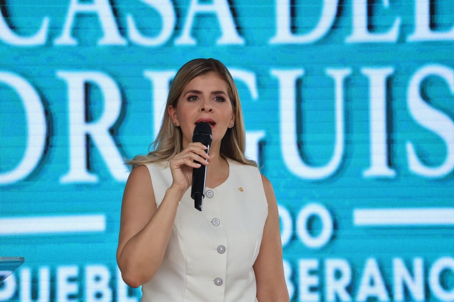 Laura Fernández sobre el apoyo del alcalde: vendrán muchos más

 – La nación