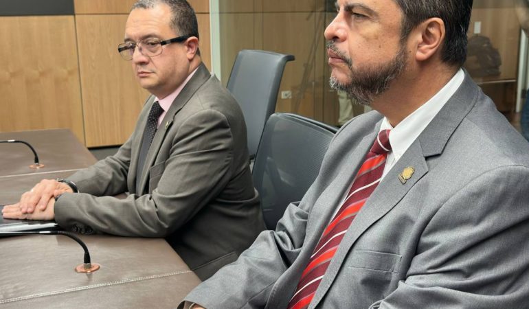 “Si es tan fácil, entonces no fui encarcelado”.

 – La nación
