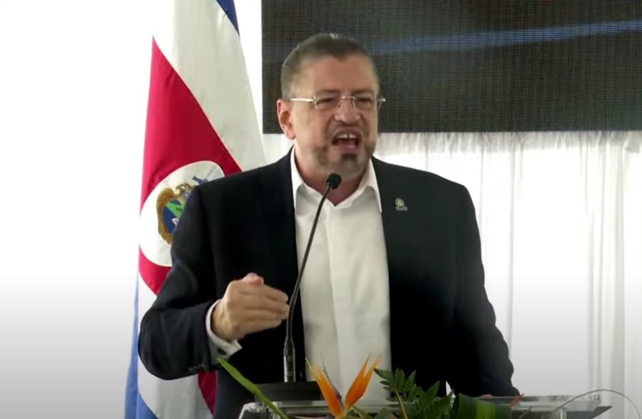 Nos enfrentamos a los sindicatos corruptos y corruptos y burócratas descaradas

 – La nación