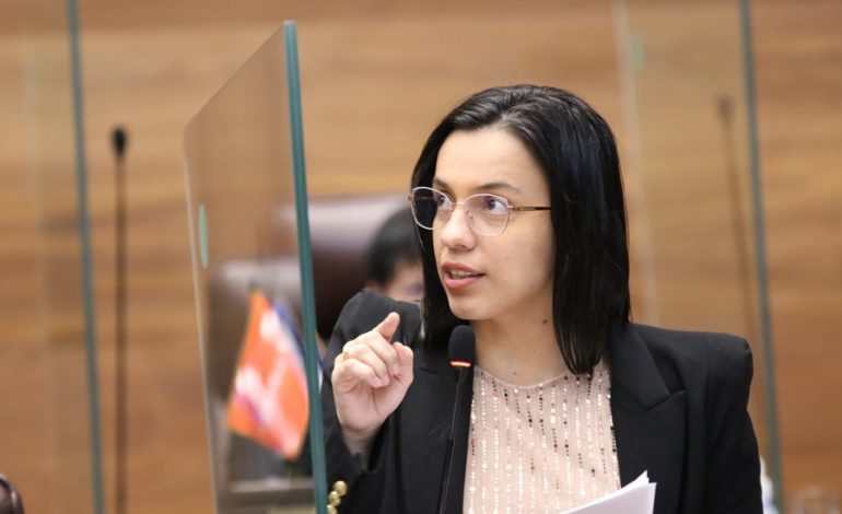 Sofía Guillén a los funcionarios: 40 delegados no toman, pero incluso en sueños
– La nación