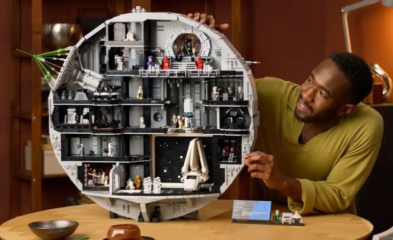 El conjunto más caro de LEGO hasta ahora no está contento para todos los fanáticos.
– La nación