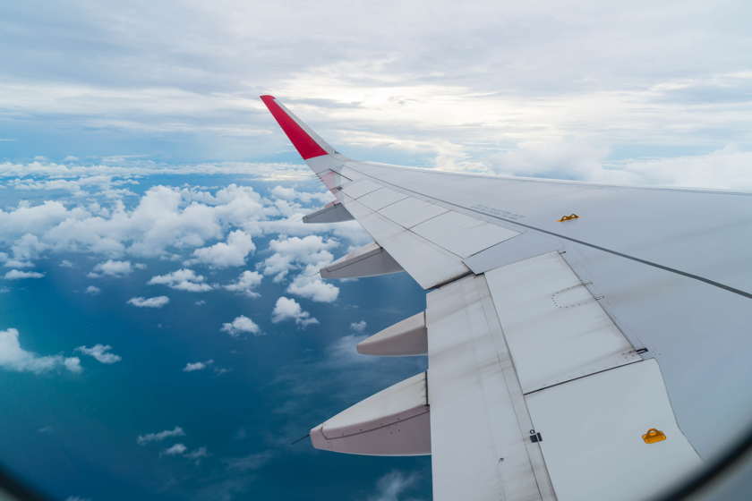 Las aerolíneas han invertido millones en entretenimiento. Los pasajeros lo usan para ver lentamente un símbolo de avión

 – La nación