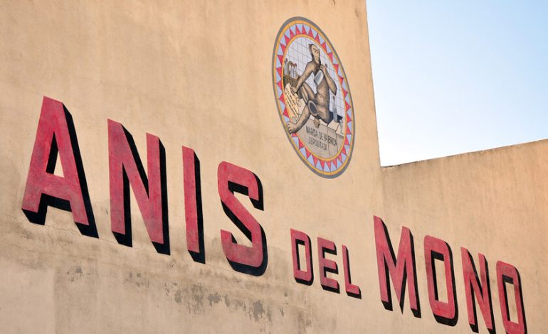 El intento de entender por qué a la gente le gusta tanto el alcohol acaba de encontrar una pista fundamental: los monos borrachos
– La nación