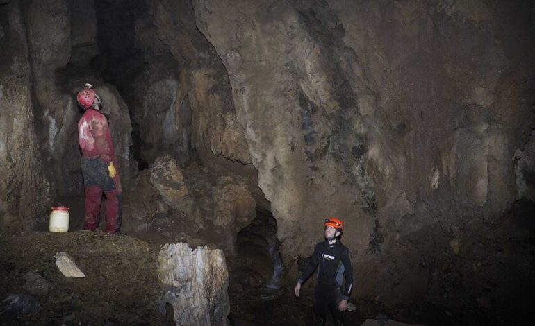 Si queremos saber cómo el cambio climático afecta a los Pirineos, no debe mirar el calor o el nivel. Tienes que estudiar las cuevas

 – La nación