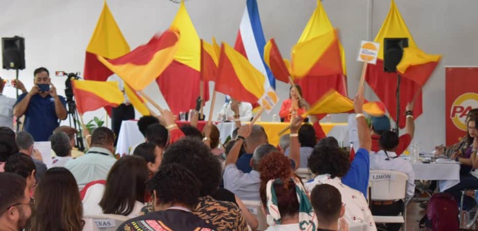 Los partidos políticos tendrán el Congreso este fin de semana

 – La nación