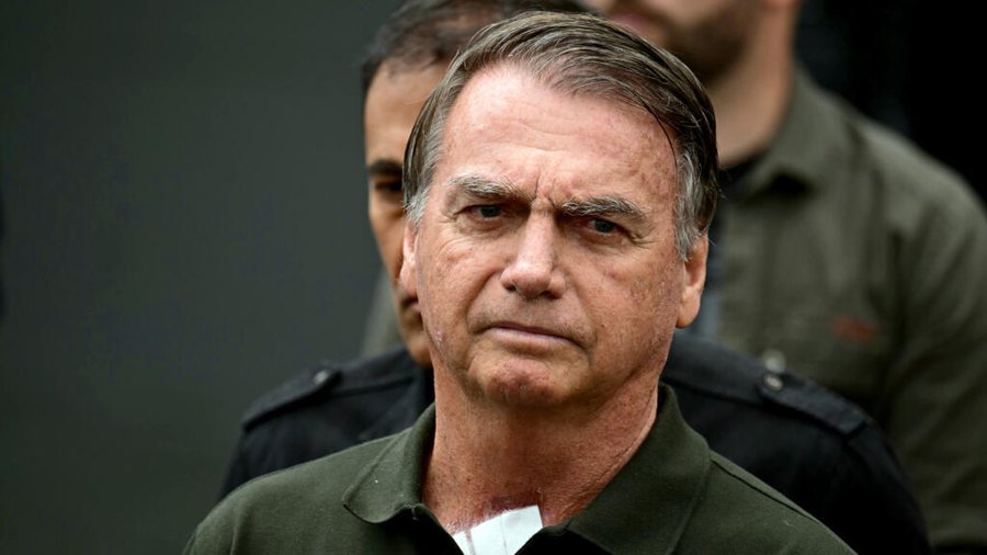 Los delegados en Brasil están tratando urgentemente de procesar una amnistía que beneficiaría a Bolsonaro

 – La nación