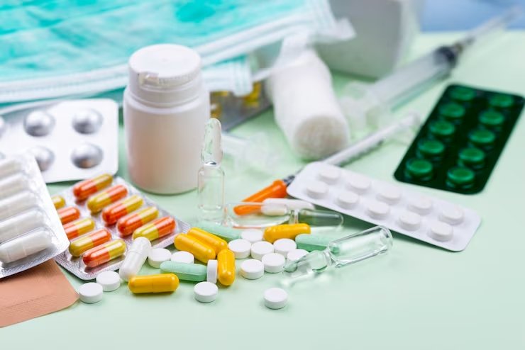 Los peligros de obtener medicamentos fuera de las farmacias

 – La nación