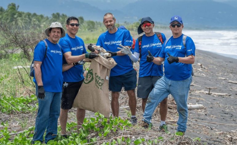 Los desechos plásticos de Guacalillo Beach se convertirán en resina para una construcción sostenible
– La nacion