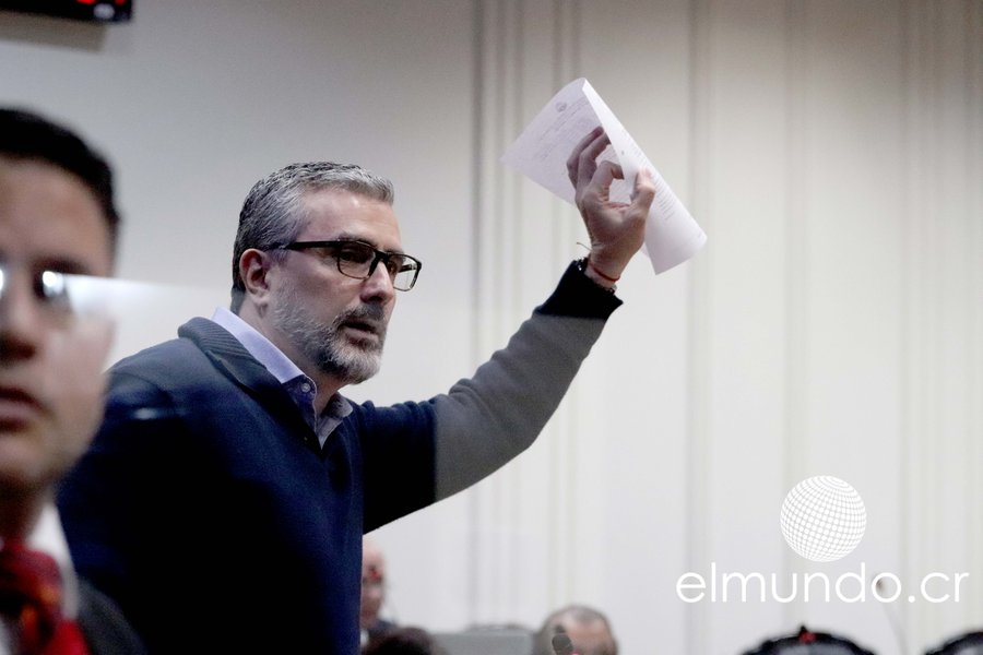 Otto Guevara Demient

 – La nación
