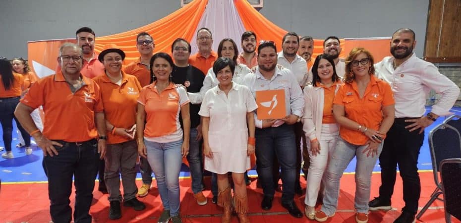 PLP confirma a sus candidatos a suplentes después de repetir las elecciones y la fórmula presidencial completa

 – La nación