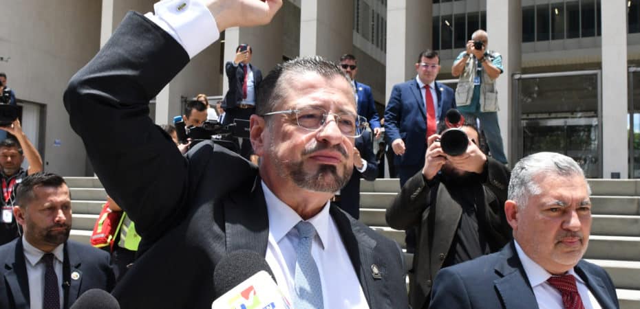 “Tico con Corona”; “Nadie está por encima de la ley”: los candidatos presidenciales responden a Rodrigo Chaves que continúan con privacidad

 – La nación