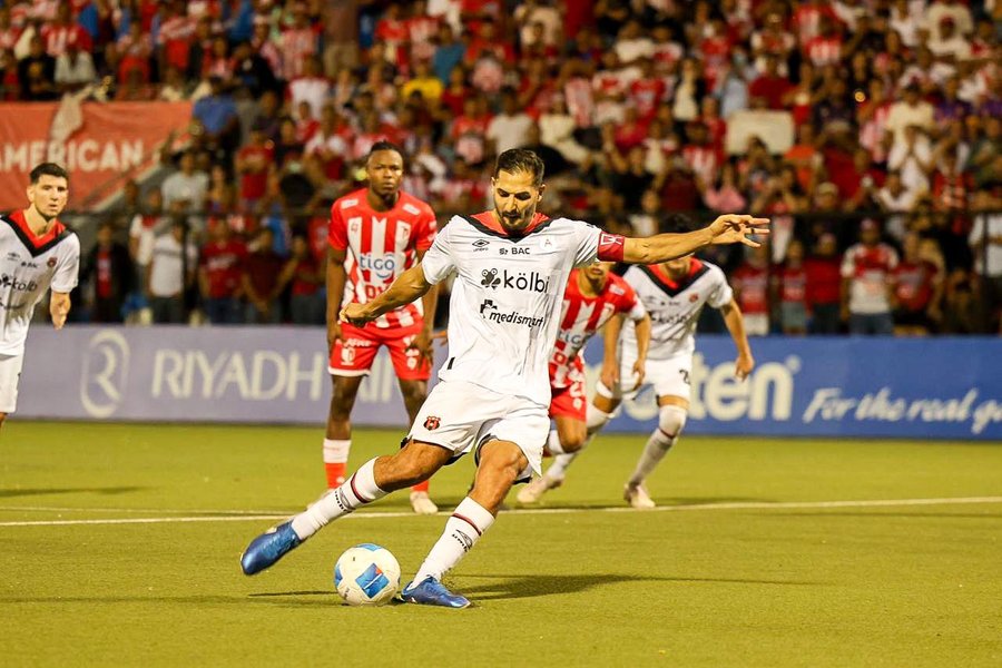 ‘Piojo’ Herrera revela lo que le pidió a Celso Borges para La Sele – La nación