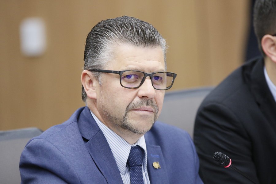 Jiménez se niega a aumentar la inmunidad presidencial en medio de una campaña política

 – La nación