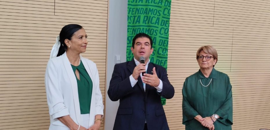 Ramos con una antigua clase cristiana para el cargo presidencial

 – La nación