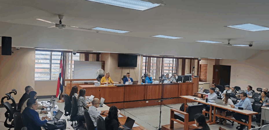 El tribunal de reaseguros defiende a Miguel ángel Rodríguez- El observador CR

 – La nación