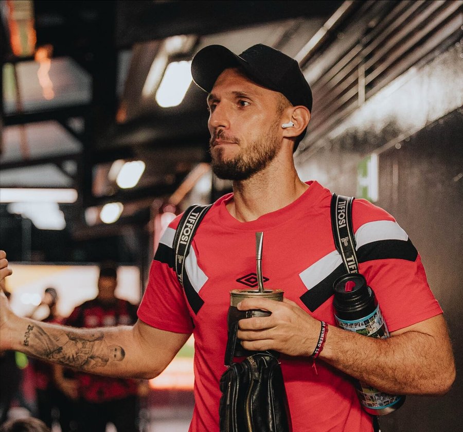 Saprissa y Alajuelense presentan sus alineaciones para el Clásico Nacional – La nación