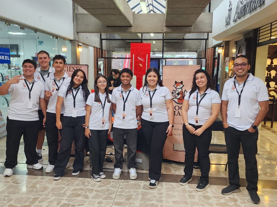 Jóvenes del CTP de Mercedes Norte ganan programa con la creación de un negocio de marcapáginas inteligente

 – La nación