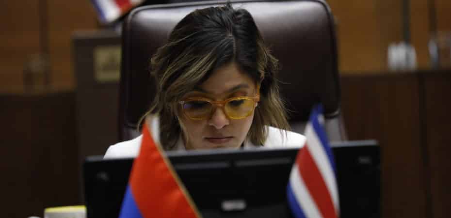 Daniela Rojas da al PLN tres propuestas para los días 4-3 para que la reunión parlamentaria sea inestable

 – La nación