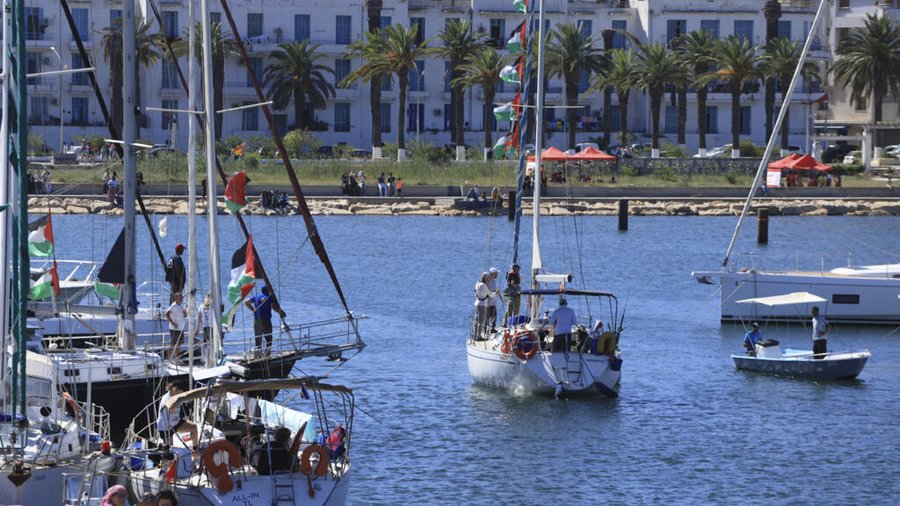 Global Sumud Flotilla ingresó a la ‘zona de riesgo’: bitácora de un viaje lesionado

 – La nación