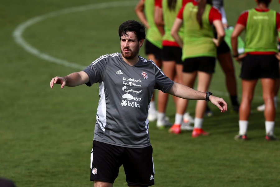 Este es el nuevo reto que tomará técnico de selección femenina – La nación