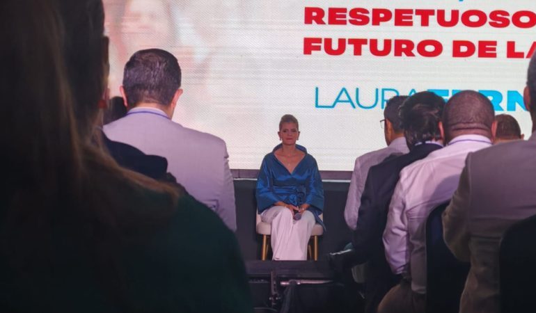Laura Fernández y su propuesta sobre seguridad
– La nación