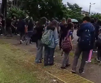 Liceo Santo Domingo fue evacuado por amenazas de bomba
– La nación