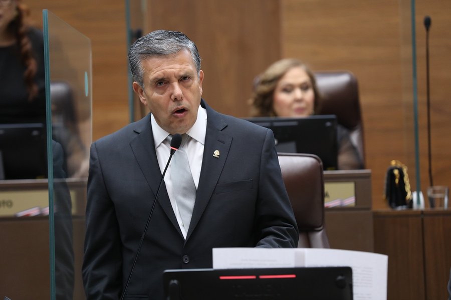 El PLN está listo para construir un país con un candidato inteligente y valiente 

 – La nación