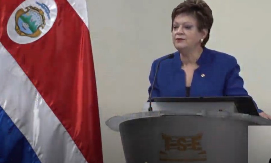 Hoy Costa Rica exige coraje, pero no el grito, el insulto, el pecho o la agresión verbal

 – La nación