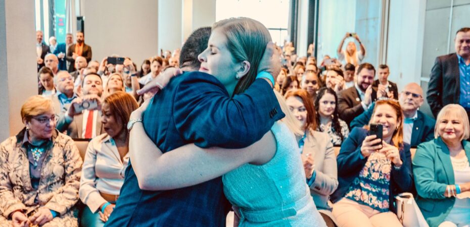 Grupo conservador apoya a Laura Fernández: “Nos ilusiona la continuidad en la defensa de nuestros principios”

 – La nación