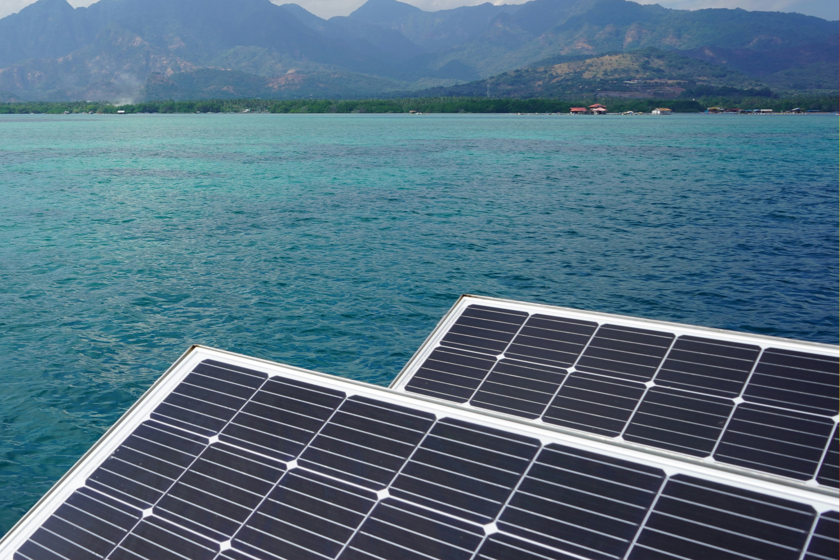 Un laboratorio chino ha conseguido generar electricidad directamente a partir de la lluvia sin ocupar terreno ni utilizar metal

 – La nación