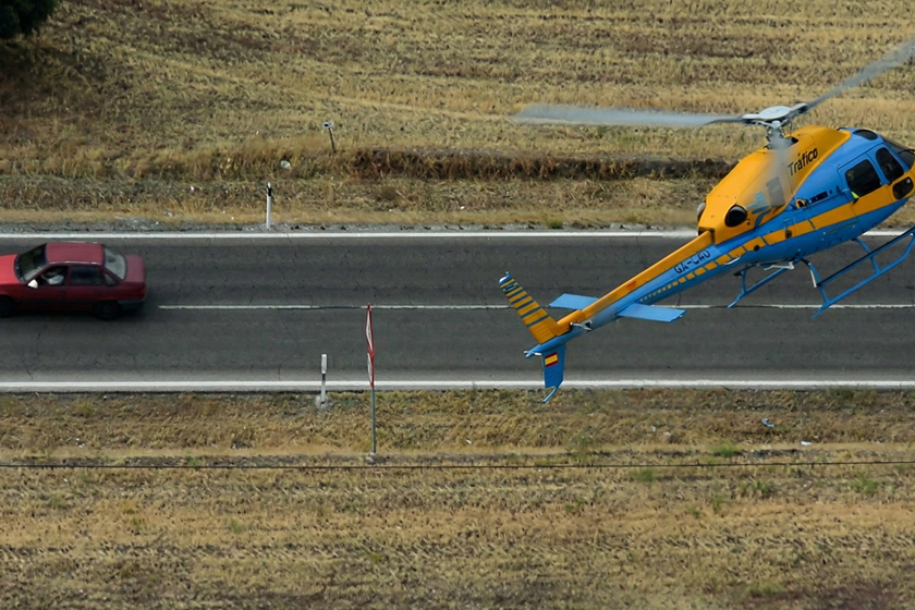 Tras meses sin vuelo, el Pegaso de la DGT vuelve al cielo. Y ya están cazando delincuentes

 – La nación