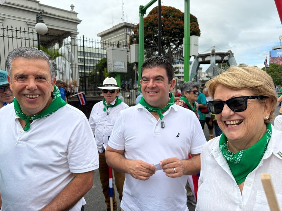 Los agricultores están muy molestos con el gobierno de Rodrigo Chaves

 – La nación