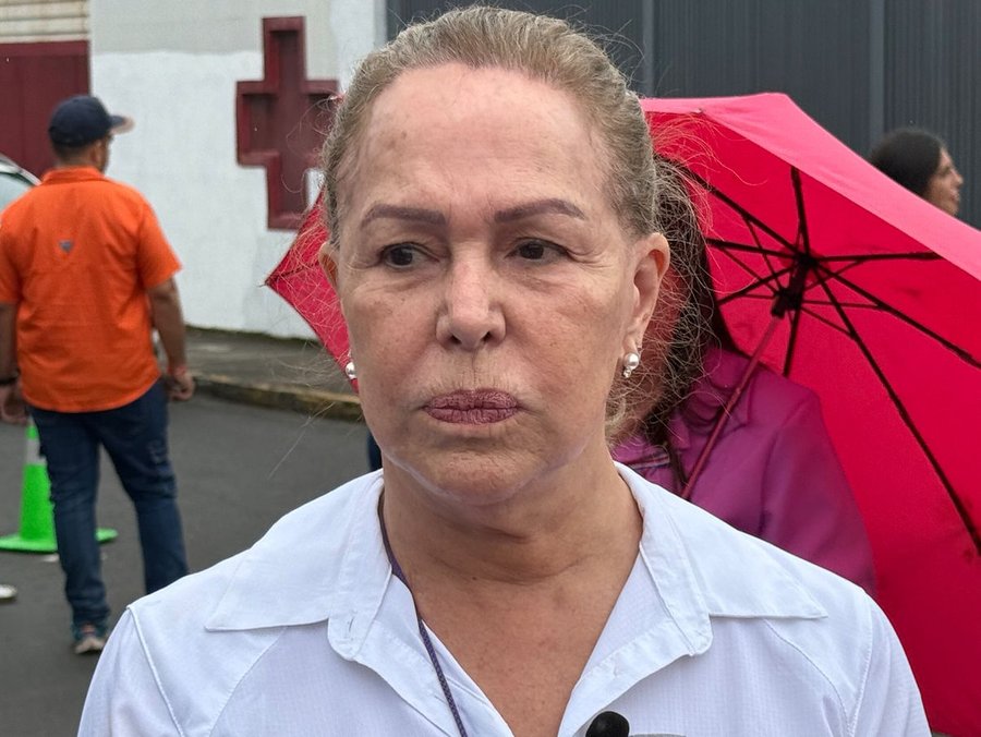 Ana Virginia Calzada se autodenomina “chancletuda” y sale en defensa de la UCR

 – La nación