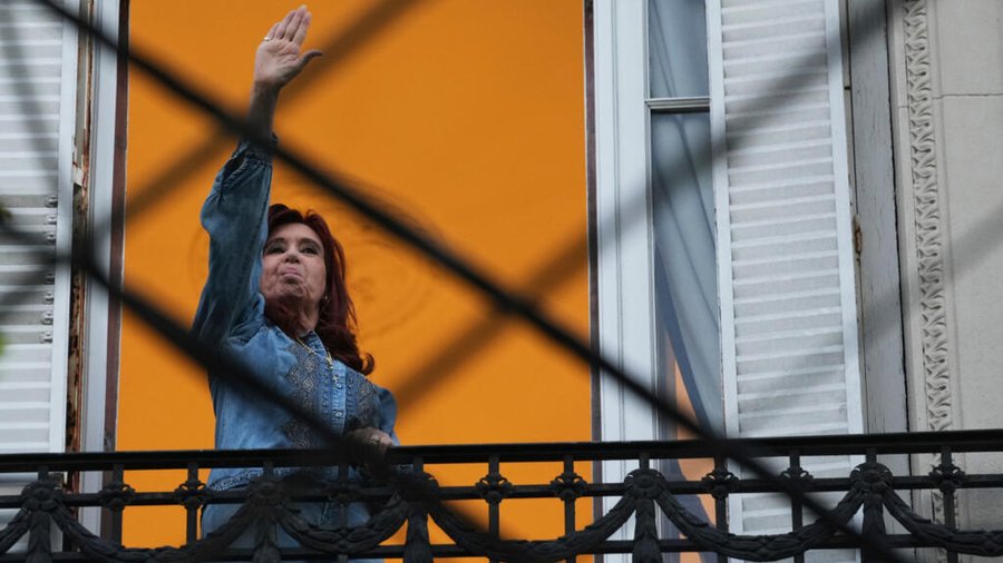 ¿”Show judicial” o antecedentes de corrupción? Comienza juicio por el caso Cuadernos contra Cristina Fernández

 – La nación