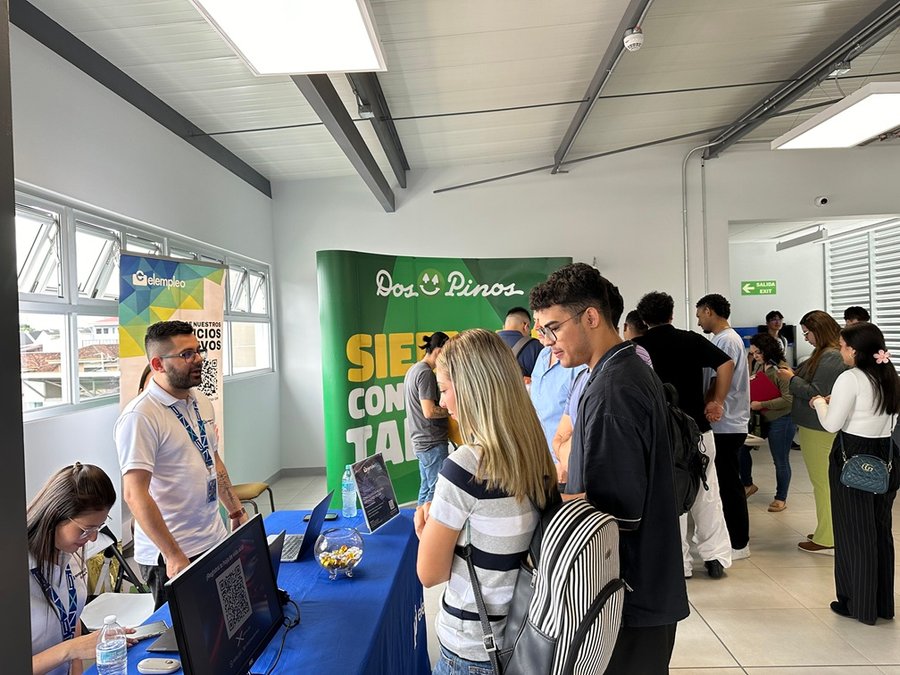 Feria de Empleo Fidelitas ofertará más de 800 plazas en áreas de Ciencias Sociales y Económicas

 – La nacion