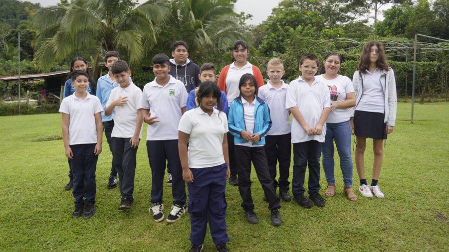 Mi Cuento Fantástico 2025 premia a estudiantes de las 27 regiones educativas del país

 – La nación