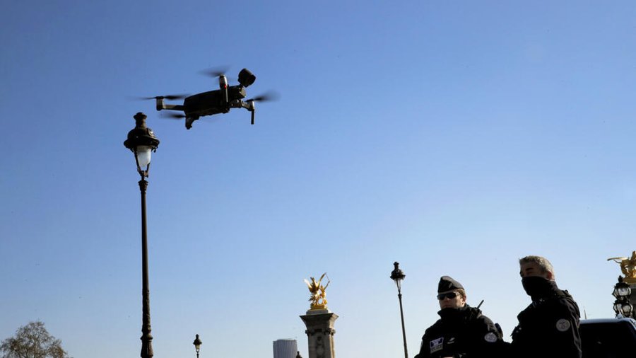 Desde el 13 de noviembre de 2015, las libertades individuales en Francia disminuyen

 – La nación