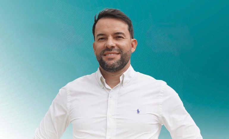 Candidato a diputado de Pueblo Soberano reafirma compromiso con Laura Fernández para impulsar ampliación de la Ruta 1

 – La nación