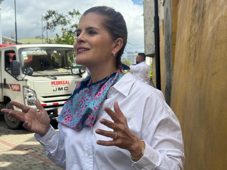 Laura Fernández a candidatos que le exigen ir a debates: Tengan mucha tranquilidad, ya llegará el momento

 – La nación