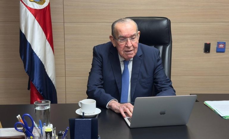 Rodrigo Arias retoma sus funciones al frente de la Asamblea Legislativa

 – La nación