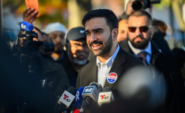 Un izquierdista musulmán es el nuevo alcalde de Nueva York

 – La nación