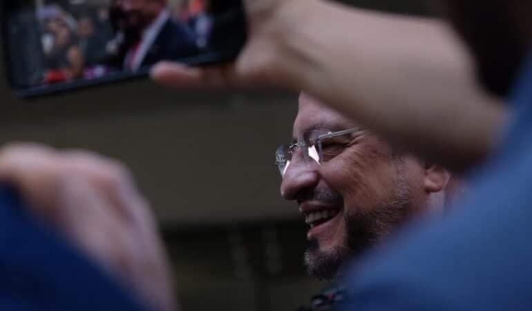 Rodrigo Chaves se reunirá con medios católicos y evangélicos ante críticas por subasta de frecuencias de radio y televisión

 – La nación