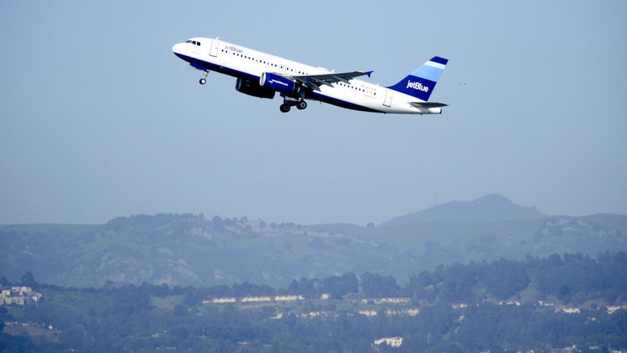 Avión de pasajeros al borde de la tragedia por maniobras de la Fuerza Aérea de EE.UU. en el Caribe

 – La nación
