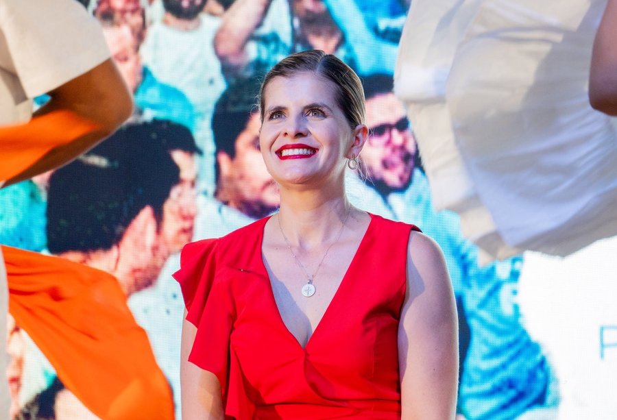 Laura Fernández: Ya no seremos reducidos servidores de lo de siempre

 – La nación