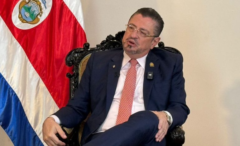 Rodrigo Chaves es el primer costarricense en ingresar al programa Global Entry de EE.UU.

 – La nación