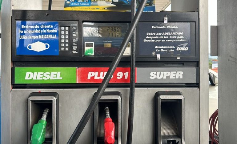 Aresep aplicará una rebaja en gasolinas y diésel a partir del 1 de enero de 2026

 – La nación