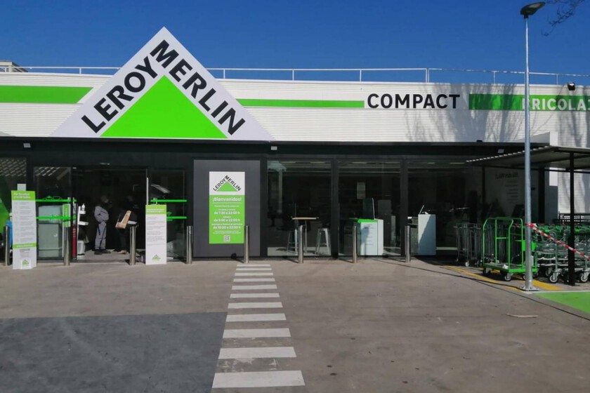 Leroy Merlin vende por 30 euros la baliza V16, que se conecta a su propia app para avisar de emergencias y compañías de seguros

 – La nación