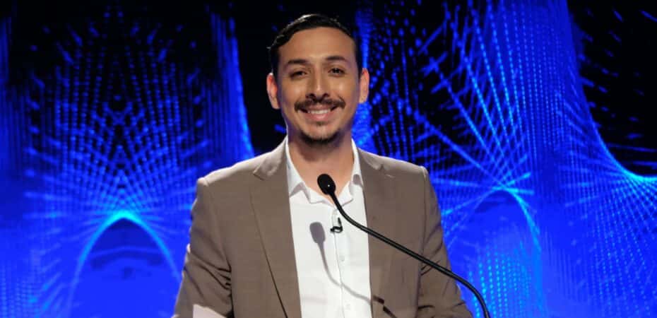 Ariel Robles le pide a Laura Fernández que le pida al abogado José Miguel Villalobos que renuncie como candidato suplente por Alajuela

 – La nación