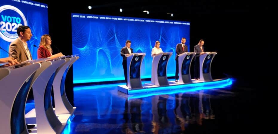 La oposición sigue optimista en forzar una segunda vuelta: esto dicen los candidatos presidenciales con la última encuesta del CIEP

 – La nación
